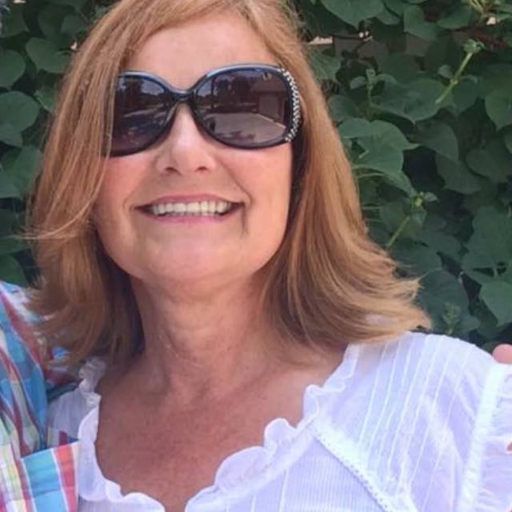 Meet your Posher, Carol